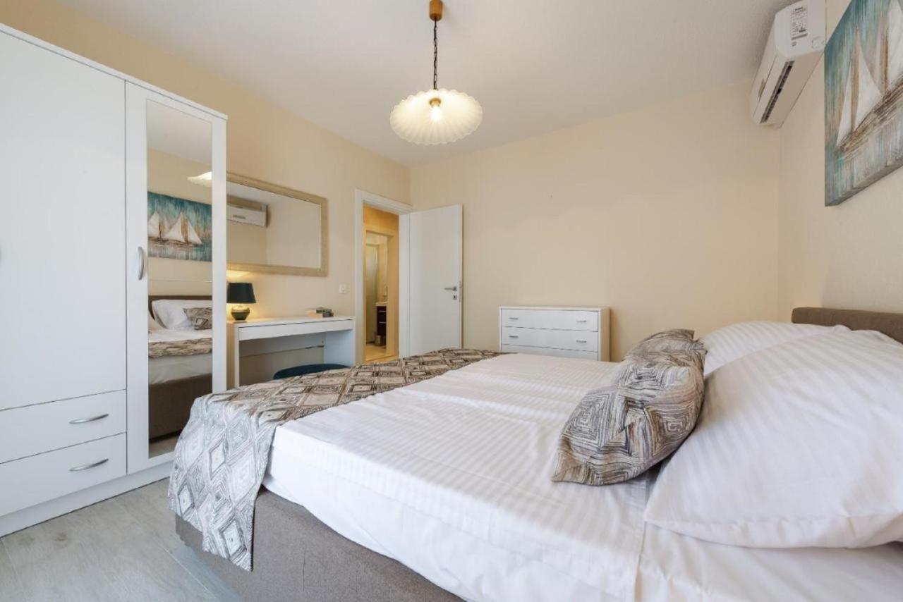 Holiday Home Swiss Cavtat Luaran gambar