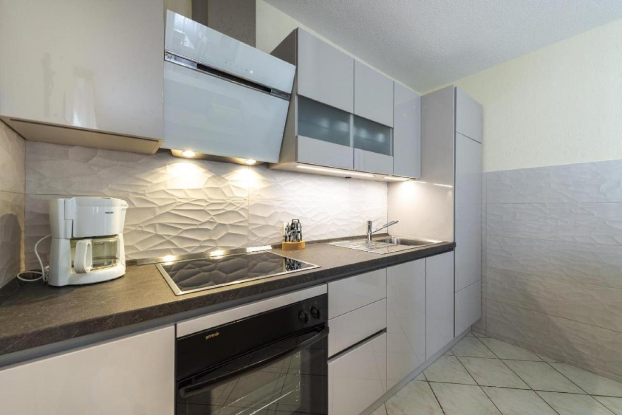 Holiday Home Swiss Cavtat Luaran gambar