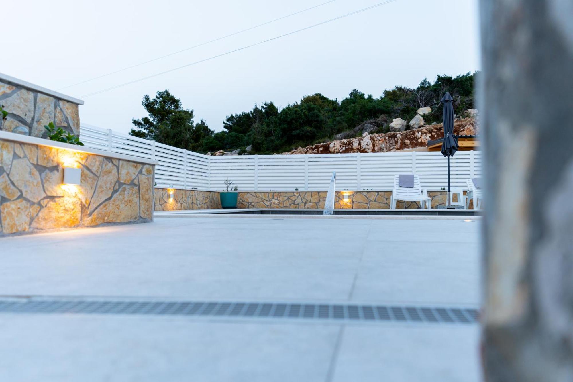 Holiday Home Swiss Cavtat Luaran gambar
