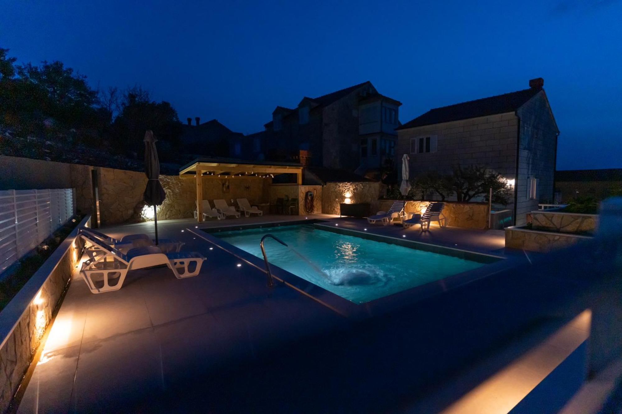 Holiday Home Swiss Cavtat Luaran gambar