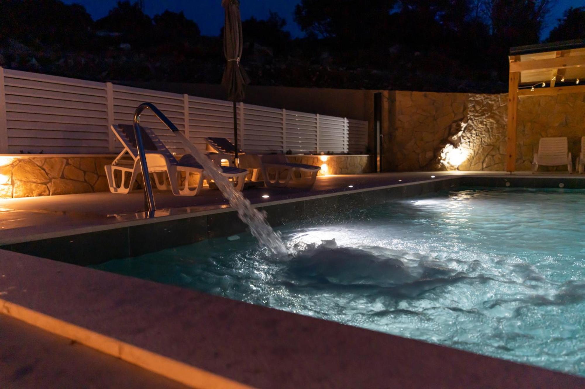 Holiday Home Swiss Cavtat Luaran gambar