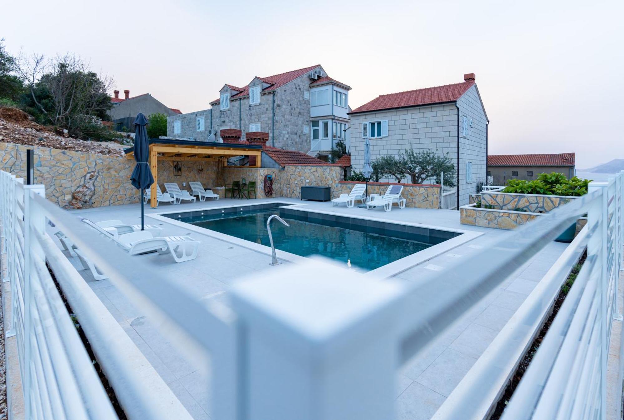 Holiday Home Swiss Cavtat Luaran gambar